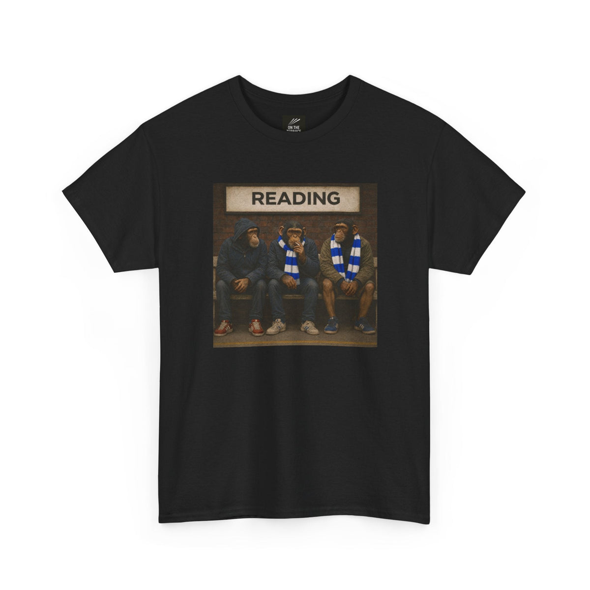 Reading FC Scarf and Hoodie Bench Trio terrace t-shirt in black - On The Terrace casual wear